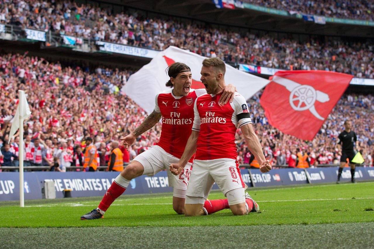 刺激！伦敦夜未眠：阿森纳“铁闸”能否锁住拜仁“锋刃”？